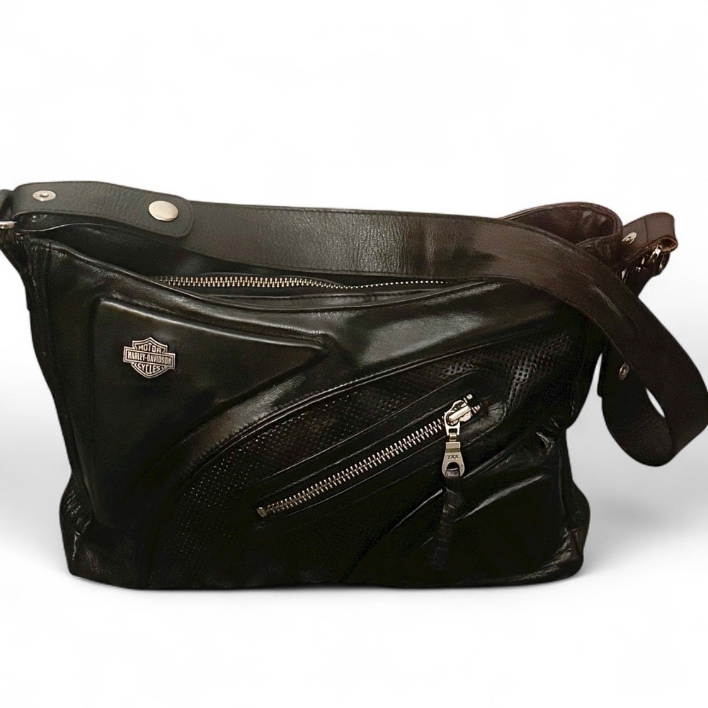 Black Leather Shoulder Bag - Picture 3 of 12